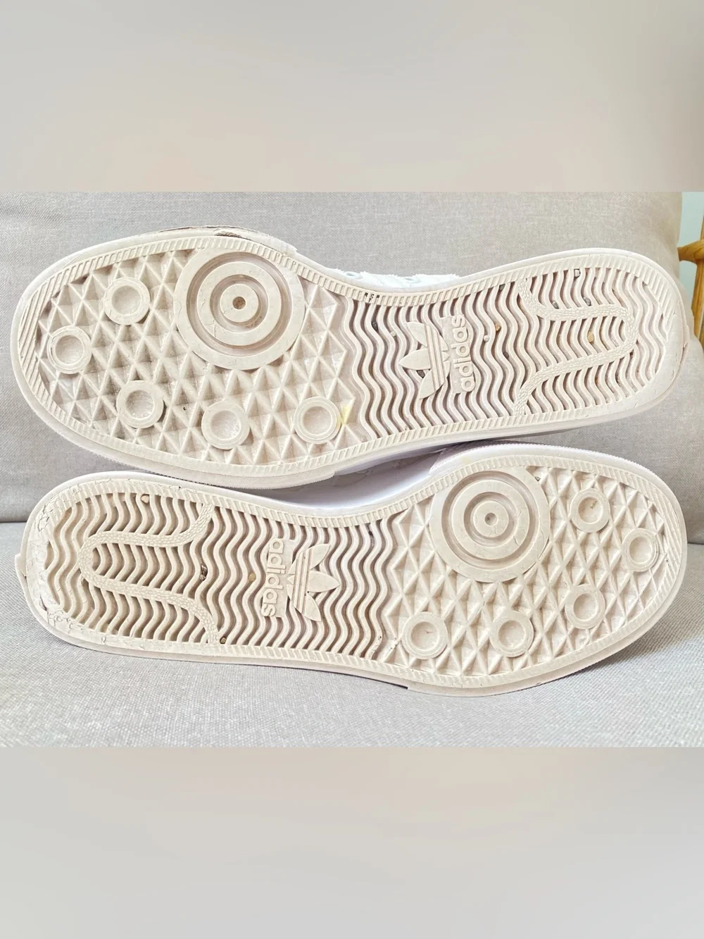 Adidas Originals Nizza Platform Triple White Canvas Sneakers Women’s US 9